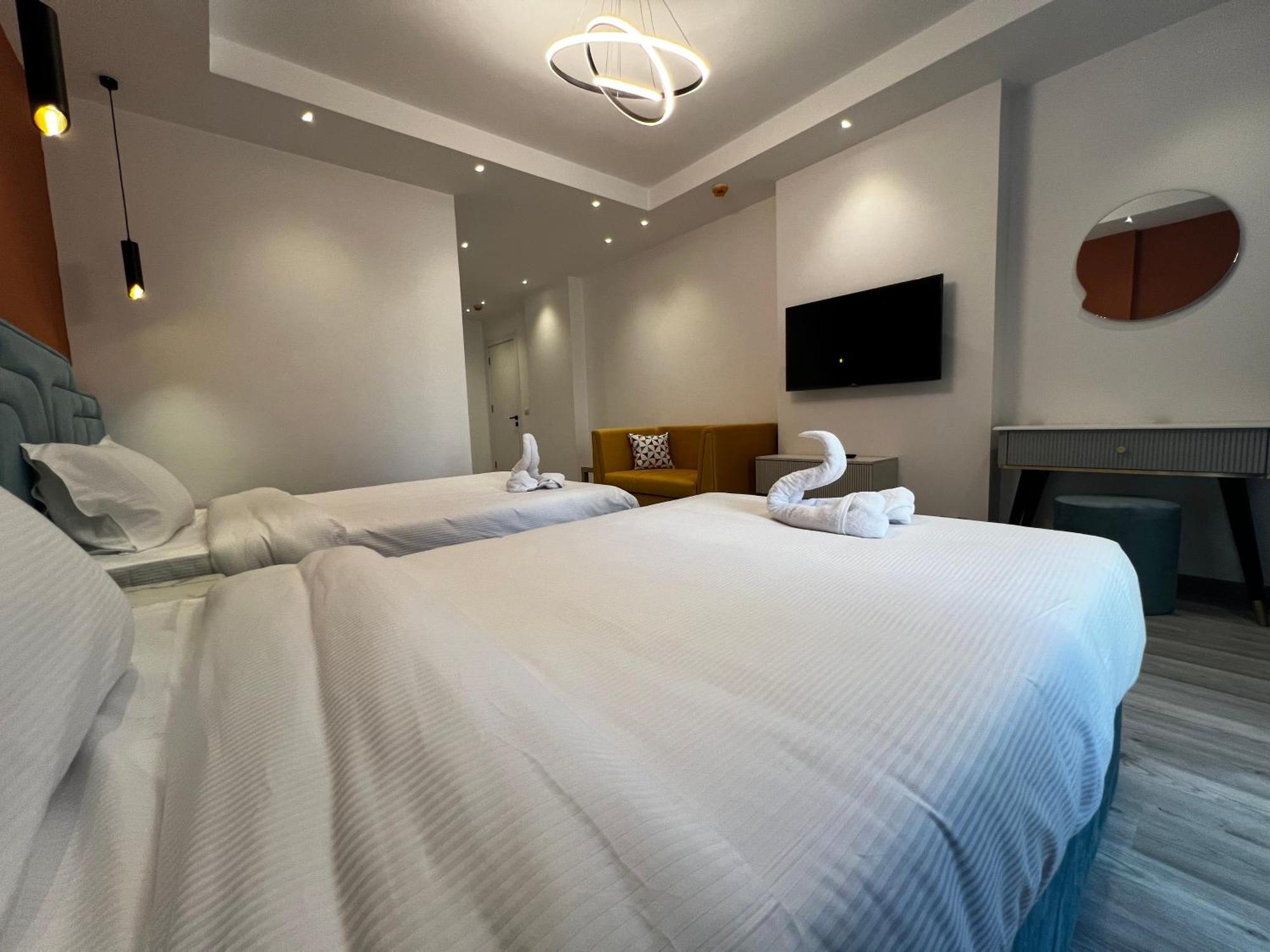 Onyx Pyramids Boutique Hotel Al Kawm al Akhdar Exterior foto